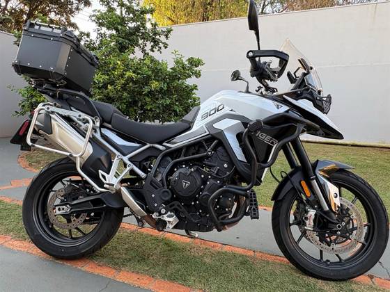 TRIUMPH TIGER 900 GT TRIUMPH TIGER 900 GT